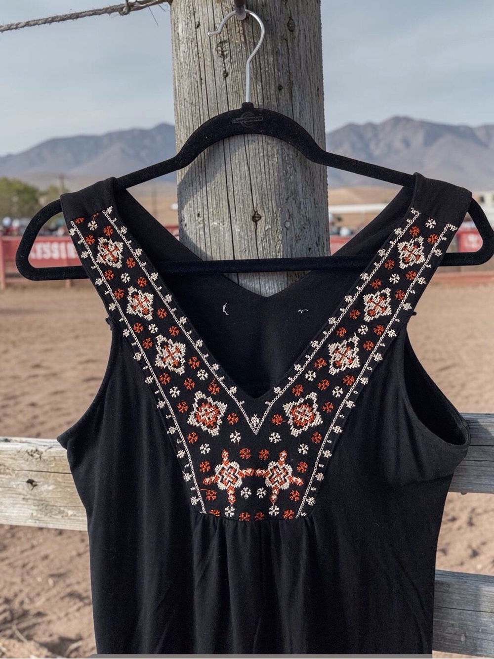 Embroidered Tank Top Womens S/M Black Western Cowgirl Boho Floral Sleeveless - Picture 5 of 8